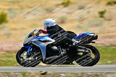 media/Apr-13-2025-TrackXperience (Sun) [[fb1ef998a6]]/Level 2 (Intermediate)/Turn 2 (Session 5)/